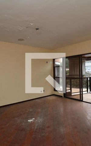 Apartamento à venda com 135m², 3 quartos e 2 vagasSala
