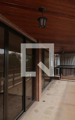 Apartamento à venda com 135m², 3 quartos e 2 vagasVaranda