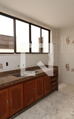 Apartamento à venda com 135m², 3 quartos e 2 vagasCozinha