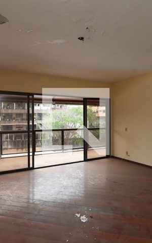 Apartamento à venda com 135m², 3 quartos e 2 vagasSala