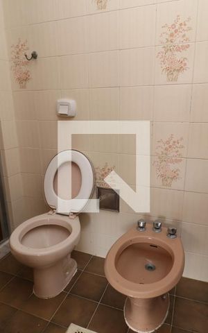 Apartamento à venda com 135m², 3 quartos e 2 vagasBanheiro da Suíte