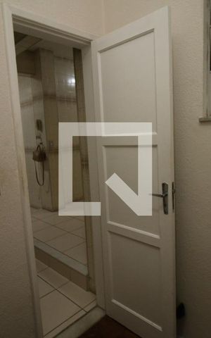 Apartamento à venda com 84m², 2 quartos e sem vagaQuarto de Serviço