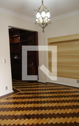 Apartamento à venda com 84m², 2 quartos e sem vagaSala