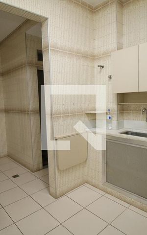 Apartamento à venda com 84m², 2 quartos e sem vagaCozinha