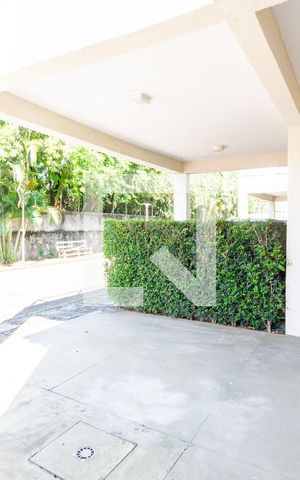 Casa de condomínio à venda com 133m², 4 quartos e 3 vagas Casa de condomínio à venda com 133m², 4 quartos e 3 vagasGaragem