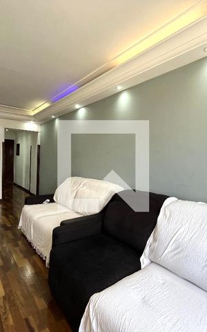 Apartamento à venda com 73m², 2 quartos e 1 vaga Apartamento à venda com 73m², 2 quartos e 1 vagaSala