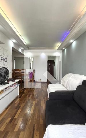 Apartamento à venda com 73m², 2 quartos e 1 vaga Apartamento à venda com 73m², 2 quartos e 1 vagaSala