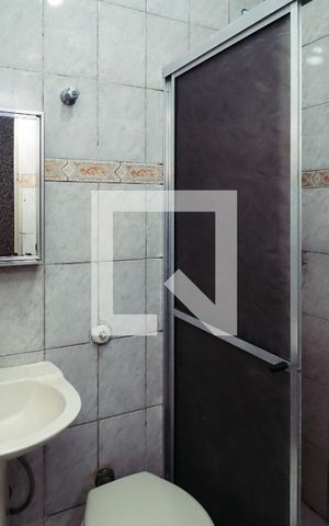 Casa para alugar com 101m², 2 quartos e 2 vagas Casa para alugar com 101m², 2 quartos e 2 vagasSuíte 1