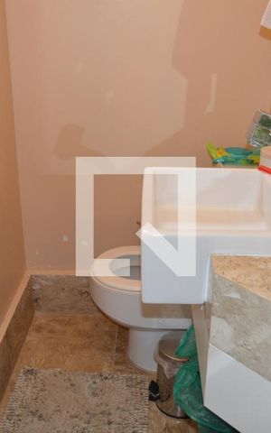 Casa à venda com 140m², 3 quartos e 3 vagasLavabo
