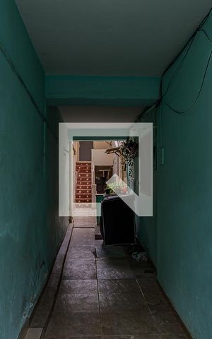 Casa de condomínio à venda com 150m², 5 quartos e 1 vaga Casa de condomínio à venda com 150m², 5 quartos e 1 vagaCorredor