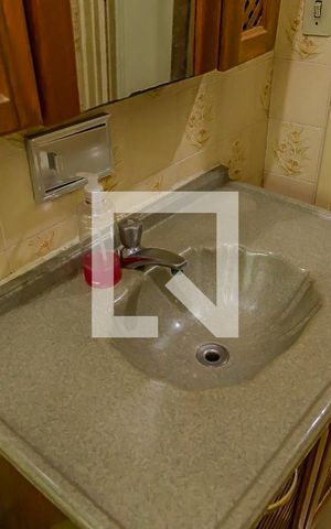 Casa de condomínio à venda com 150m², 5 quartos e 1 vaga Casa de condomínio à venda com 150m², 5 quartos e 1 vagaBanheiro Social - Pia