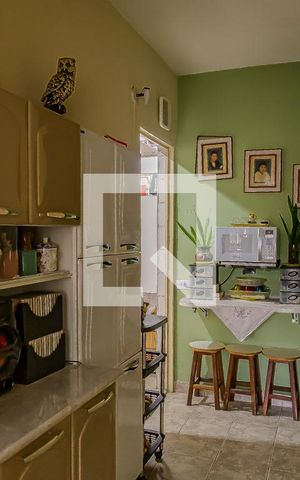 Casa de condomínio à venda com 150m², 5 quartos e 1 vaga Casa de condomínio à venda com 150m², 5 quartos e 1 vagaCozinha e Área de Serviço
