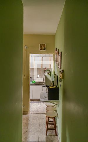 Casa de condomínio à venda com 150m², 5 quartos e 1 vaga Casa de condomínio à venda com 150m², 5 quartos e 1 vagaCozinha e Área de Serviço