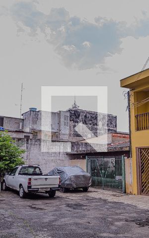 Casa de condomínio à venda com 150m², 5 quartos e 1 vaga Casa de condomínio à venda com 150m², 5 quartos e 1 vagaÁrea Comum