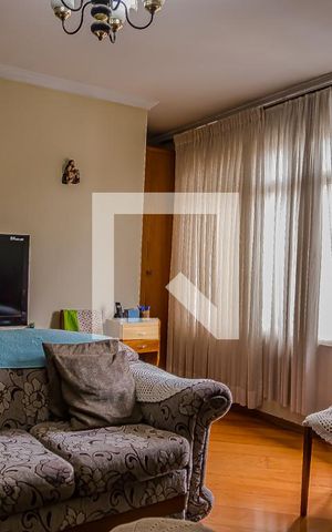 Casa de condomínio à venda com 150m², 5 quartos e 1 vaga Casa de condomínio à venda com 150m², 5 quartos e 1 vagaSala