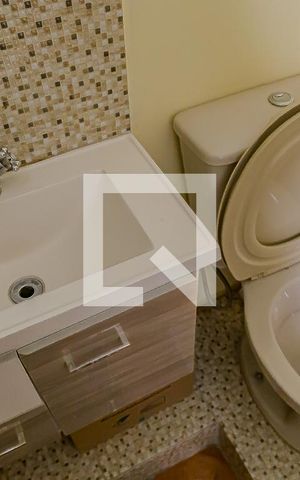 Casa de condomínio à venda com 150m², 5 quartos e 1 vaga Casa de condomínio à venda com 150m², 5 quartos e 1 vagaLavabo do Quarto