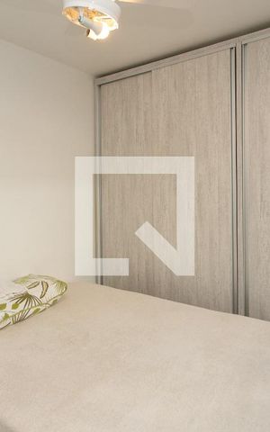 Casa à venda com 180m², 4 quartos e 3 vagas Casa à venda com 180m², 4 quartos e 3 vagasQuarto 1
