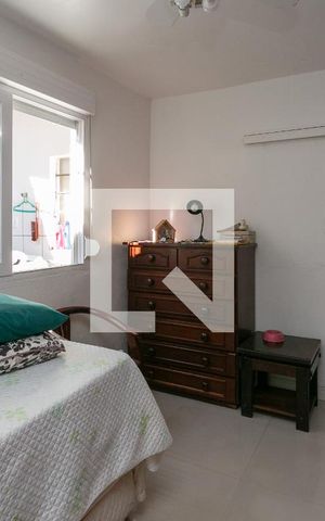 Casa à venda com 180m², 4 quartos e 3 vagas Casa à venda com 180m², 4 quartos e 3 vagasQuarto 2