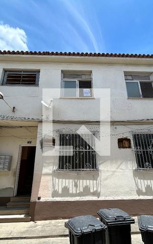 Casa à venda com 78m², 2 quartos e sem vagaFachada + plaquinha