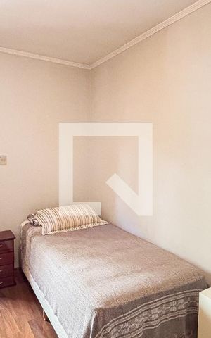 Casa à venda com 250m², 3 quartos e 6 vagas Casa à venda com 250m², 3 quartos e 6 vagasQuarto 1