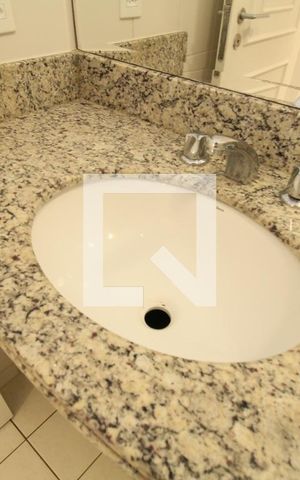 Apartamento à venda com 151m², 4 quartos e 3 vagasBanheiro social 1