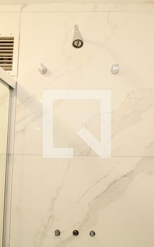 Apartamento à venda com 151m², 4 quartos e 3 vagasBanheiro Suíte Master 