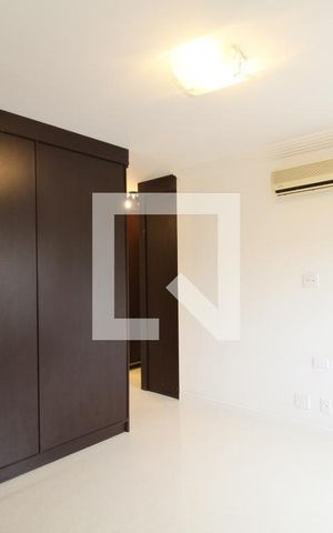 Apartamento à venda com 151m², 4 quartos e 3 vagasSuíte Master 