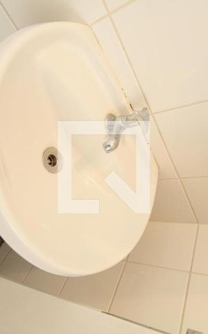 Apartamento à venda com 151m², 4 quartos e 3 vagasBanheiro de serviço 