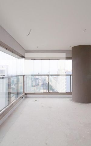 Apartamento à venda com 144m², 3 quartos e 2 vagas Apartamento à venda com 144m², 3 quartos e 2 vagasVaranda