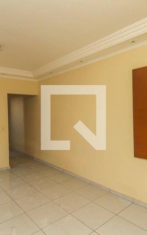 Casa à venda com 220m², 3 quartos e 2 vagas Casa à venda com 220m², 3 quartos e 2 vagasSala