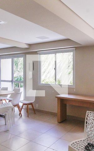 Apartamento à venda com 27m², 1 quarto e sem vaga Apartamento à venda com 27m², 1 quarto e sem vagaÁrea comum - Salão de festas