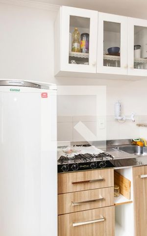 Casa à venda com 196m², 4 quartos e 4 vagas Casa à venda com 196m², 4 quartos e 4 vagasEdícula 2/ Cozinha