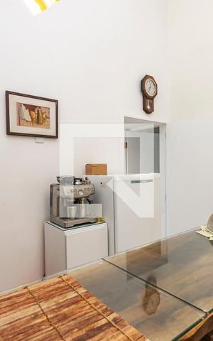 Casa à venda com 196m², 4 quartos e 4 vagas Casa à venda com 196m², 4 quartos e 4 vagasSala/ Cozinha