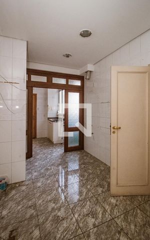 Apartamento à venda com 138m², 3 quartos e 1 vaga Apartamento à venda com 138m², 3 quartos e 1 vagaCozinha