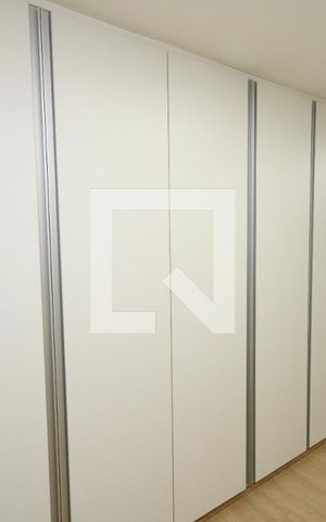 Casa à venda com 250m², 3 quartos e 3 vagasCloset da suíte