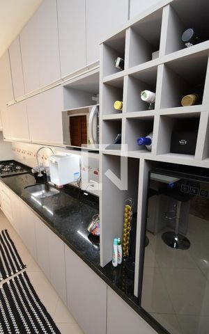 Casa à venda com 250m², 3 quartos e 3 vagasDetalhe da cozinha