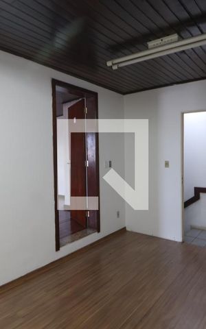 Casa à venda com 280m², 5 quartos e 2 vagasSala 3