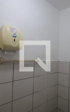 Casa à venda com 280m², 5 quartos e 2 vagasBanheiro de serviço