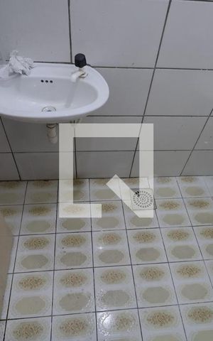 Casa à venda com 280m², 5 quartos e 2 vagasBanheiro de serviço