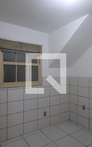 Casa à venda com 280m², 5 quartos e 2 vagasQuarto de Serviço