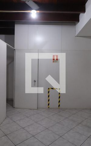Casa à venda com 280m², 5 quartos e 2 vagasCozinha