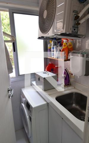 Apartamento à venda com 60m², 2 quartos e 1 vagaÁrea de Serviço