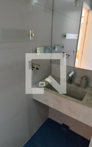 Apartamento à venda com 60m², 2 quartos e 1 vagaBanheiro 2