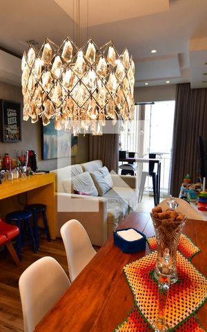 Apartamento à venda com 60m², 2 quartos e 1 vagaSala