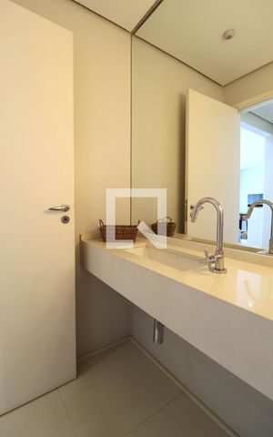 Apartamento à venda com 95m², 1 quarto e 2 vagasLavabo