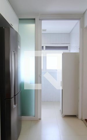 Apartamento à venda com 95m², 1 quarto e 2 vagasCozinha e Área de Serviço