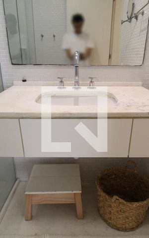 Apartamento à venda com 95m², 1 quarto e 2 vagasBanheiro da Suíte