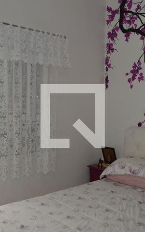 Casa à venda com 300m², 2 quartos e 4 vagasQuarto 2