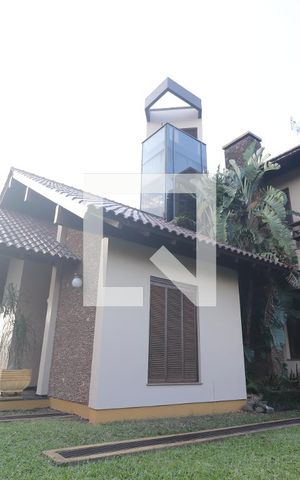 Casa à venda com 572m², 4 quartos e 3 vagasJardim