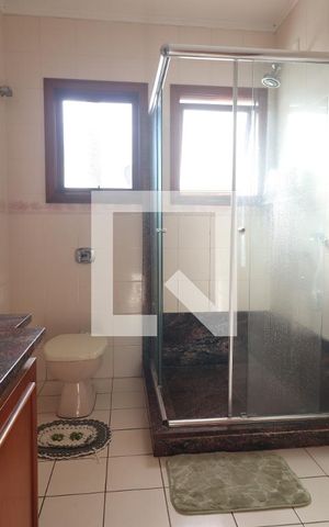 Casa à venda com 572m², 4 quartos e 3 vagasBanheiro